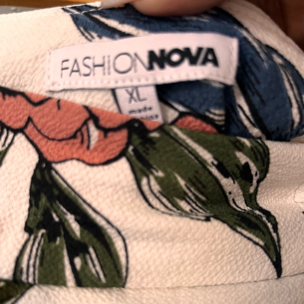 FashionNova wide leg floral pants